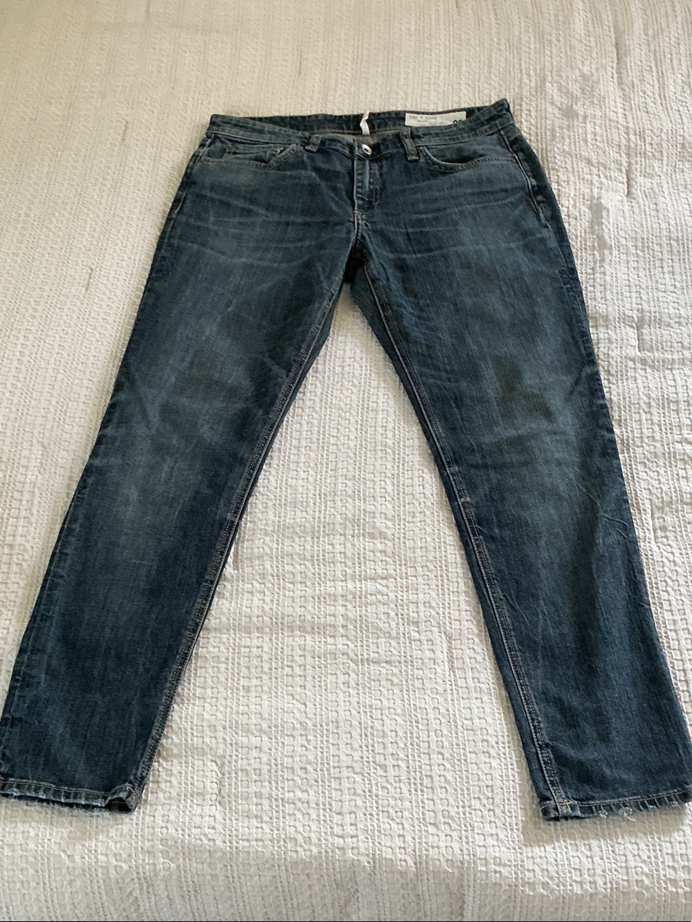 rag & bone Men's Dre low-Rise Slim boyfriend Jeans in Dark Wash Blue size 28